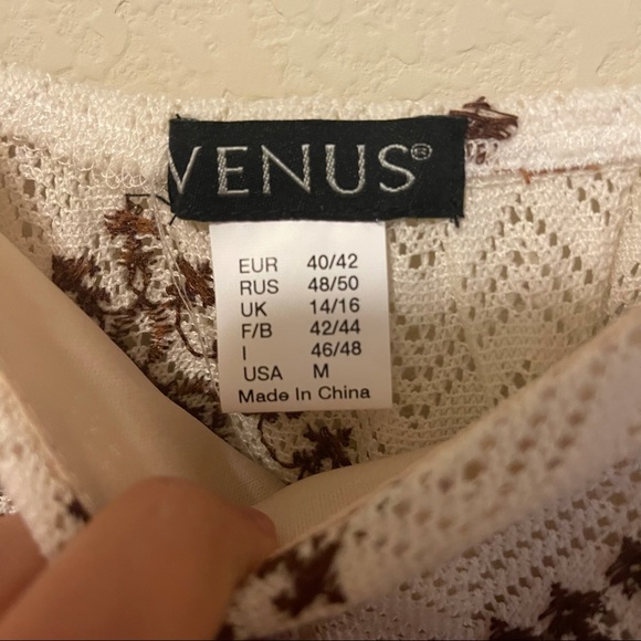 VENUS Belted Maxi Dress - Picture 12 of 14